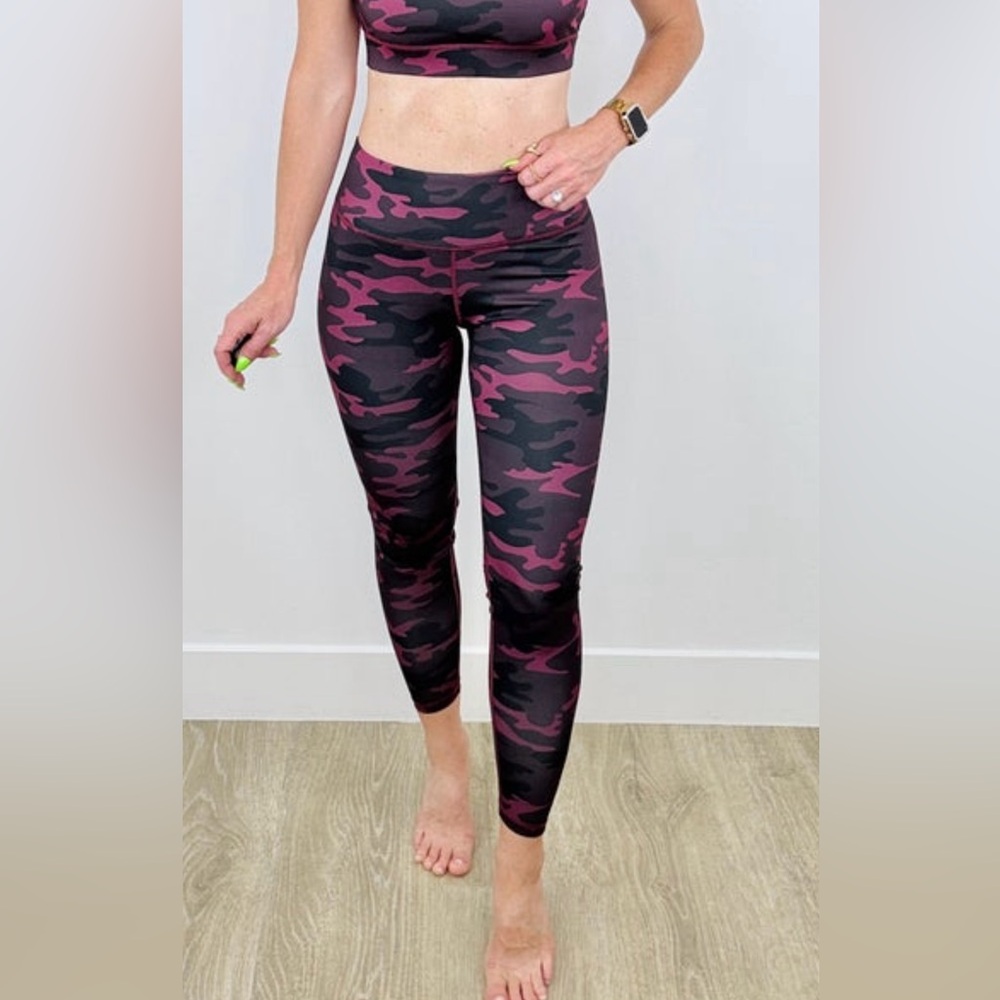Yelete Pink and Black Camouflage Leggings and sports bra set